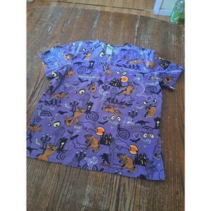 Medium Scooby Doo Cotton Short Sleeve VNeck Scrub Top Shirt Pocket Nursing
